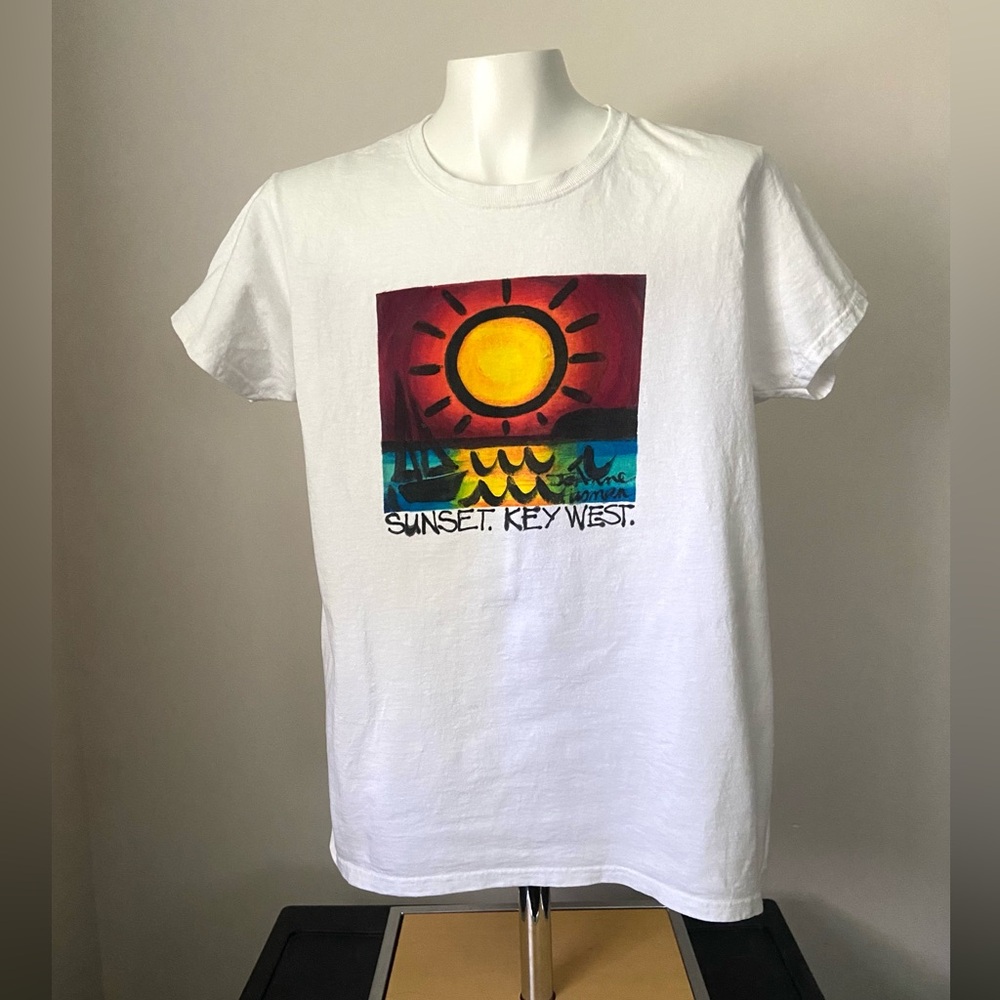 Gildan Key West Women’s  Ultra Cotton White T-Shirt Size Medium